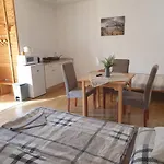 Fonix Panzio אגר