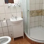 Fonix Panzio בית הארחה